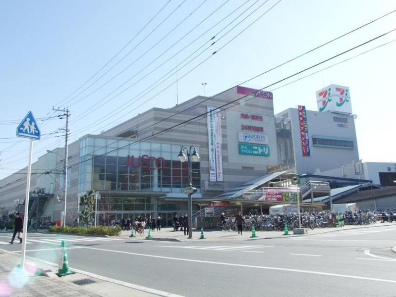 イオンモール津田沼:徒歩22分(1700m)